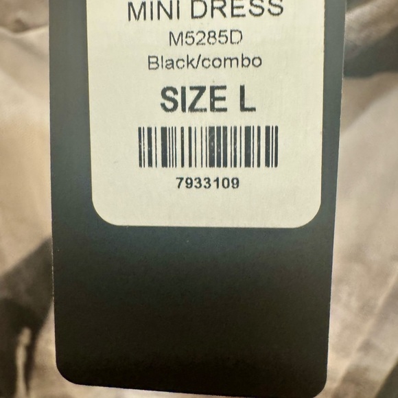 NWT TYLA MESH DRESS - Picture 5 of 7